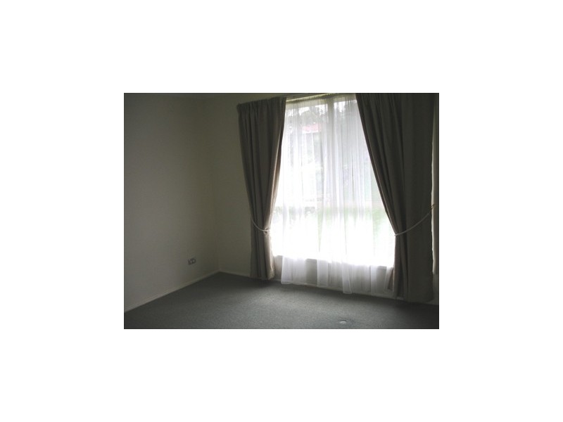 2/127 Gould Road, Eagle Vale NSW 2558