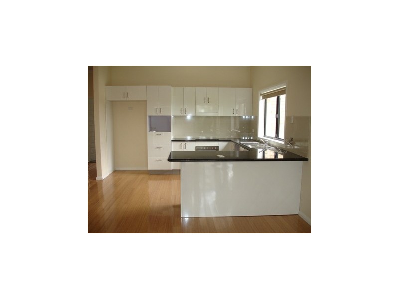32A Hilltop Crescent, Campbelltown NSW 2560
