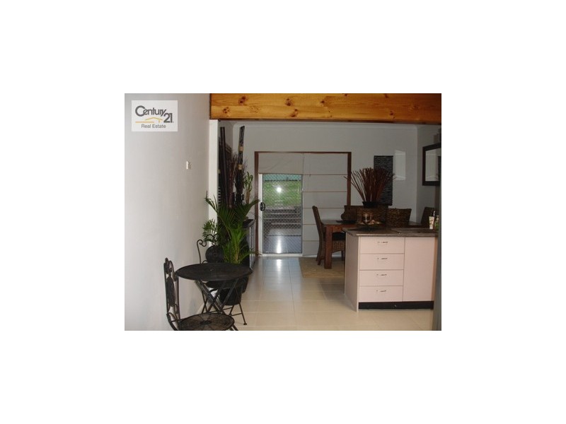 71 Bradbury Avenue, Campbelltown NSW 2560