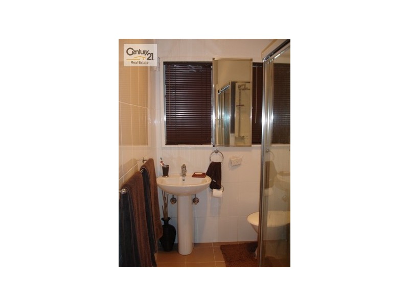 71 Bradbury Avenue, Campbelltown NSW 2560