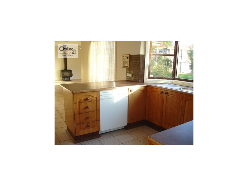 21 Clarissa Place, Ambarvale NSW 2560