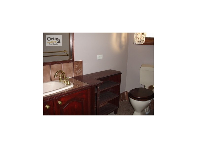 21 Clarissa Place, Ambarvale NSW 2560