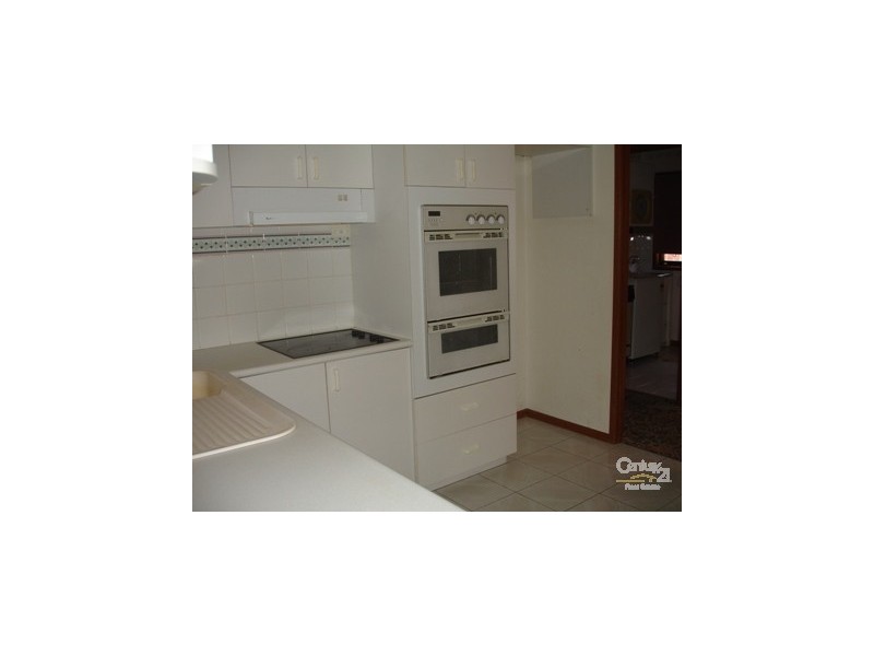 1 Minchinbury Tce, Eschol Park NSW 2558