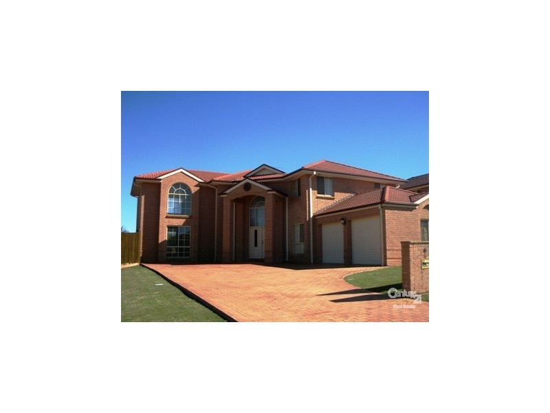 6 Hebrides Circuit, Macquarie Links NSW 2565