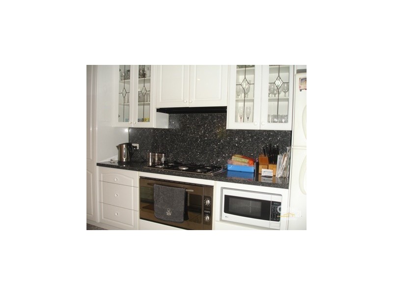 8 Gambia Street, Kearns NSW 2558