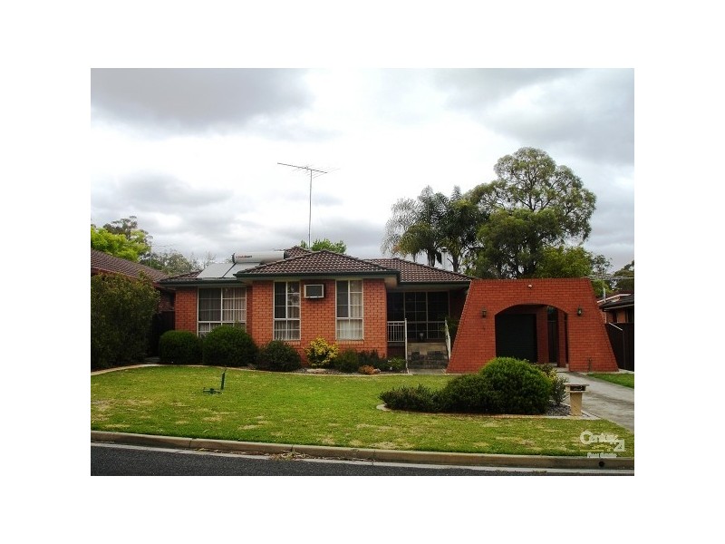 Ruse NSW 2560