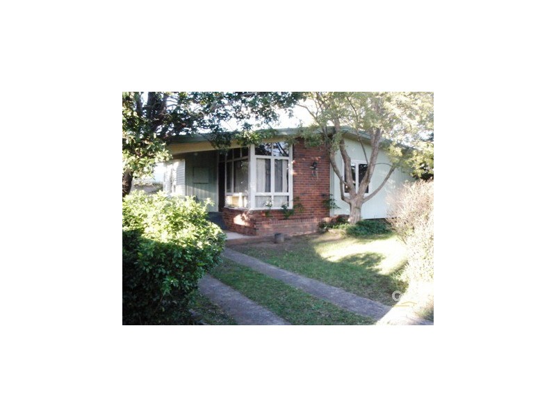 100 Angle Road, Leumeah NSW 2560