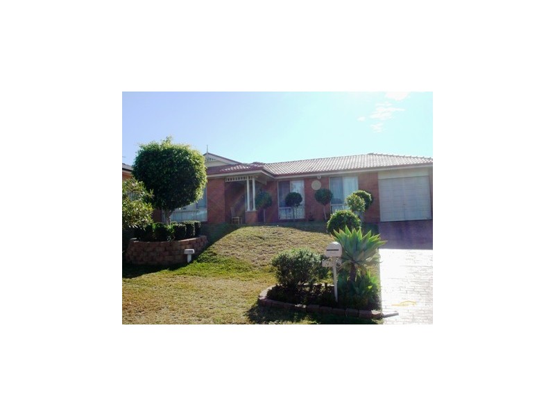 26 McLaughlin Circuit, Bradbury NSW 2560