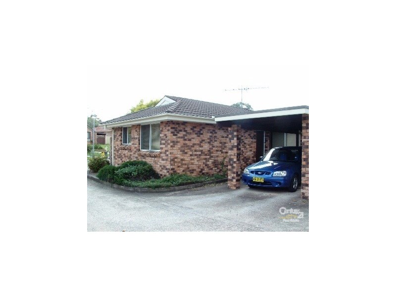 8/45 Euphrates Place, Kearns NSW 2558