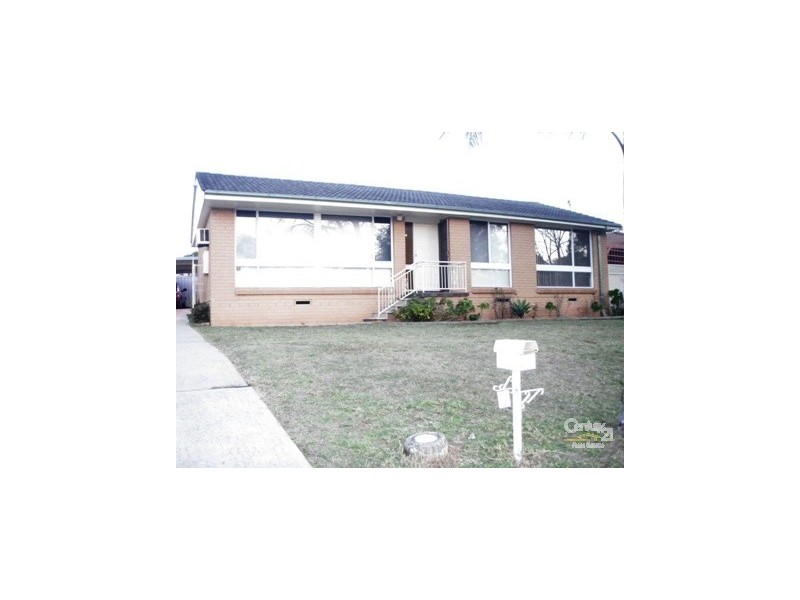 72 Stromferry Place, St Andrews NSW 2566