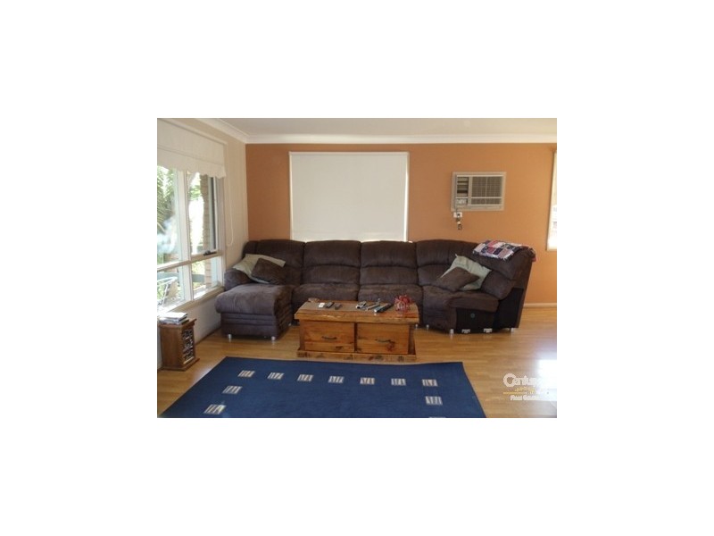 32 Sturt Street, Campbelltown NSW 2560