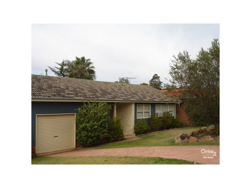 7 Evergreen Avenue, Bradbury NSW 2560