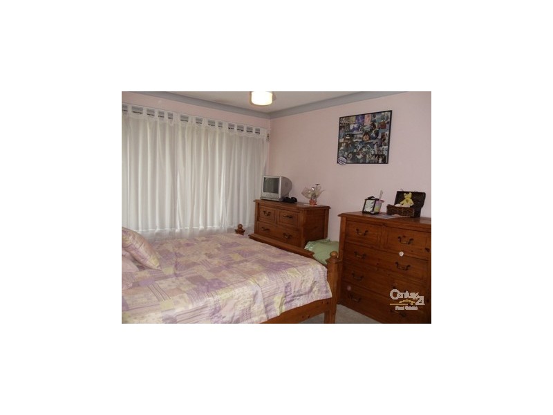 23 Calvados Street, Glenfield NSW 2167