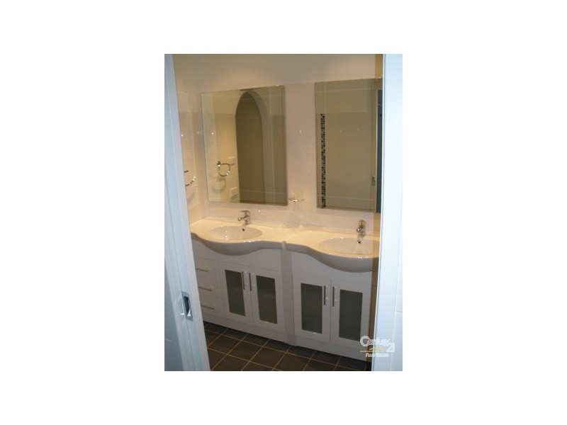 2 Dawson Place, Ruse NSW 2560