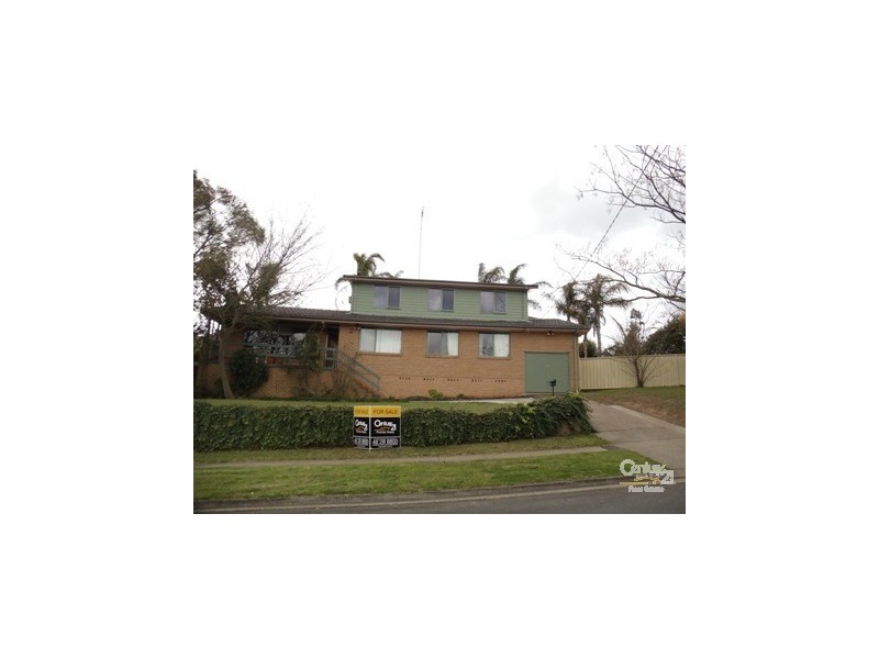 32 Sturt Street, Campbelltown NSW 2560