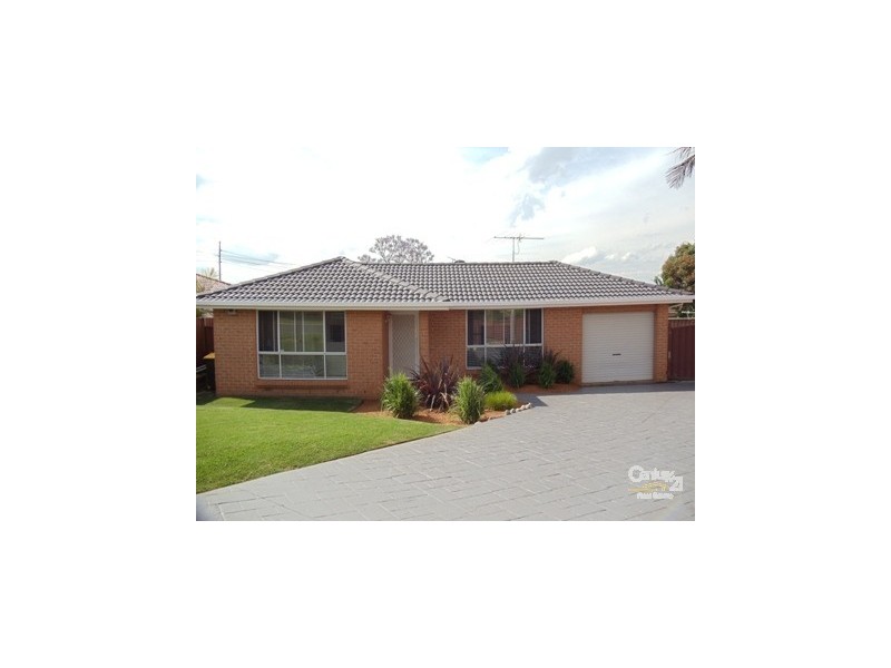 14 Collier Close, St Helens Park NSW 2560