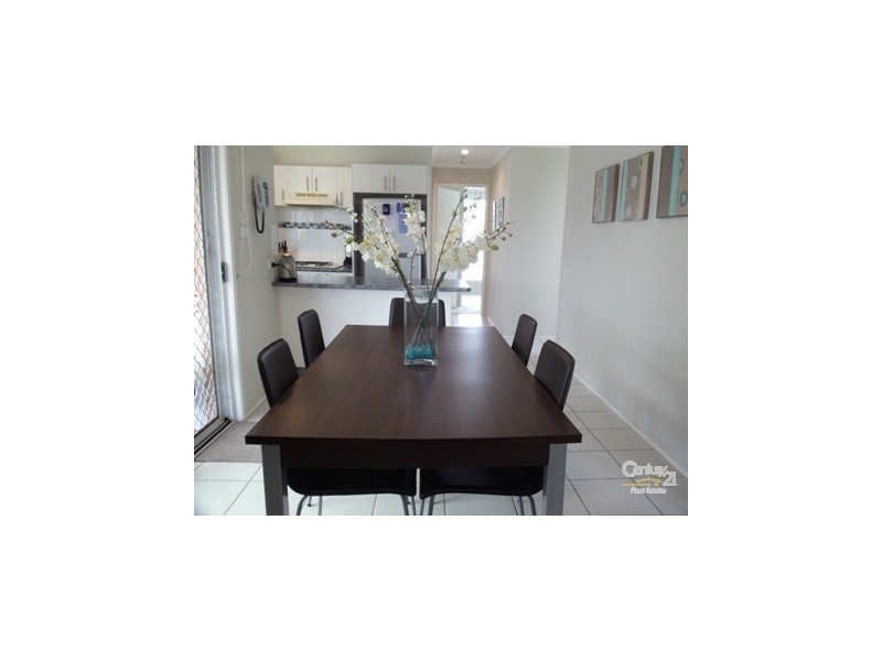 14 Collier Close, St Helens Park NSW 2560