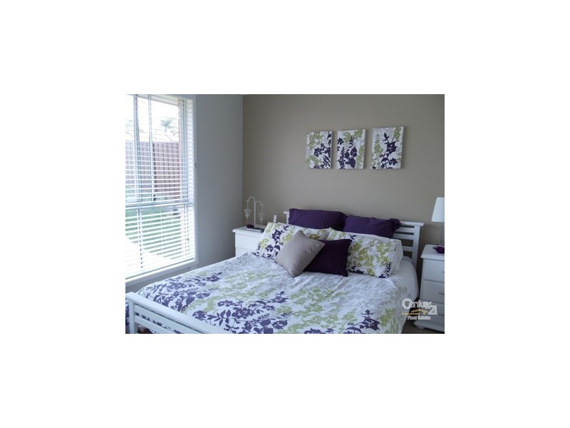 14 Collier Close, St Helens Park NSW 2560