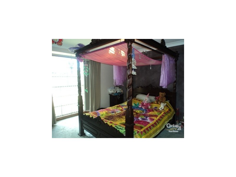 5 Bungan Place, Woodbine NSW 2560