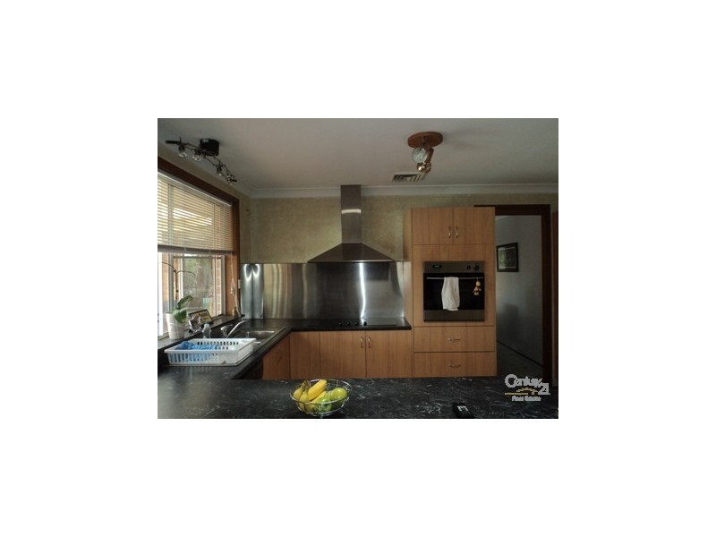 5 Bungan Place, Woodbine NSW 2560