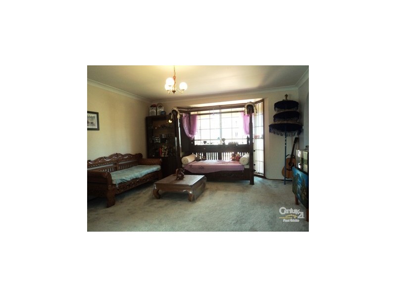 5 Bungan Place, Woodbine NSW 2560