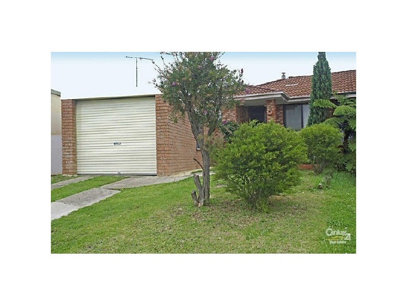 22 Campbell Close, Minto NSW 2566