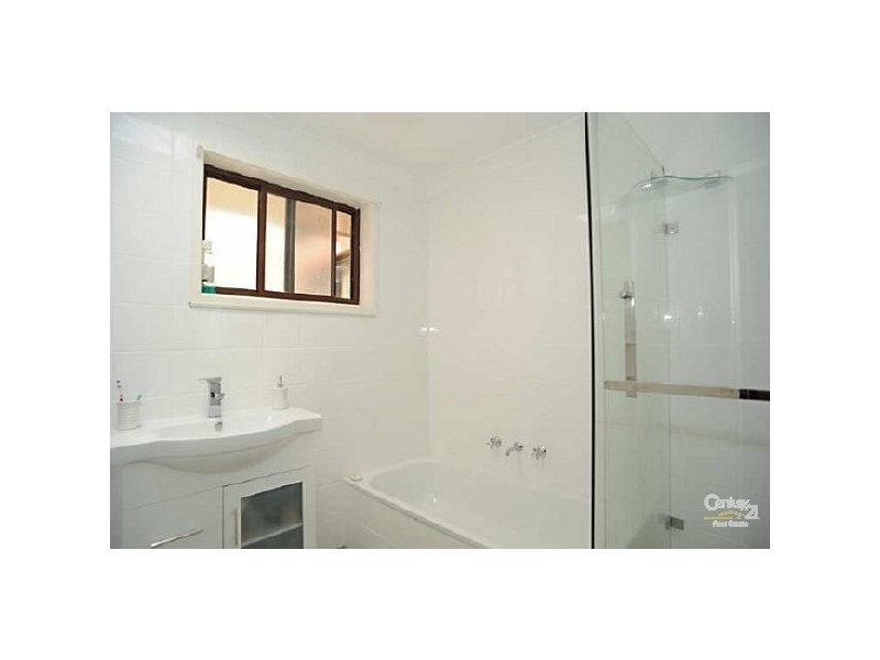 22 Campbell Close, Minto NSW 2566