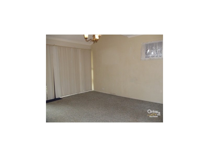 Bradbury NSW 2560