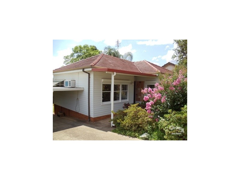 19 Grandview Drive, Campbelltown NSW 2560