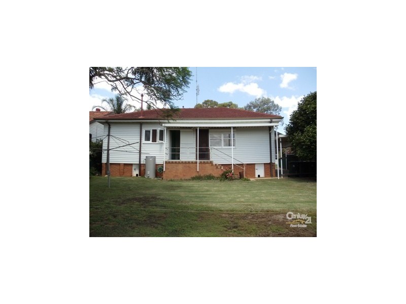 19 Grandview Drive, Campbelltown NSW 2560