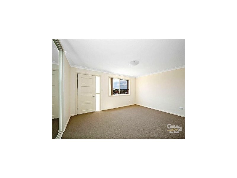 2 Bradbury Avenue, Campbelltown NSW 2560
