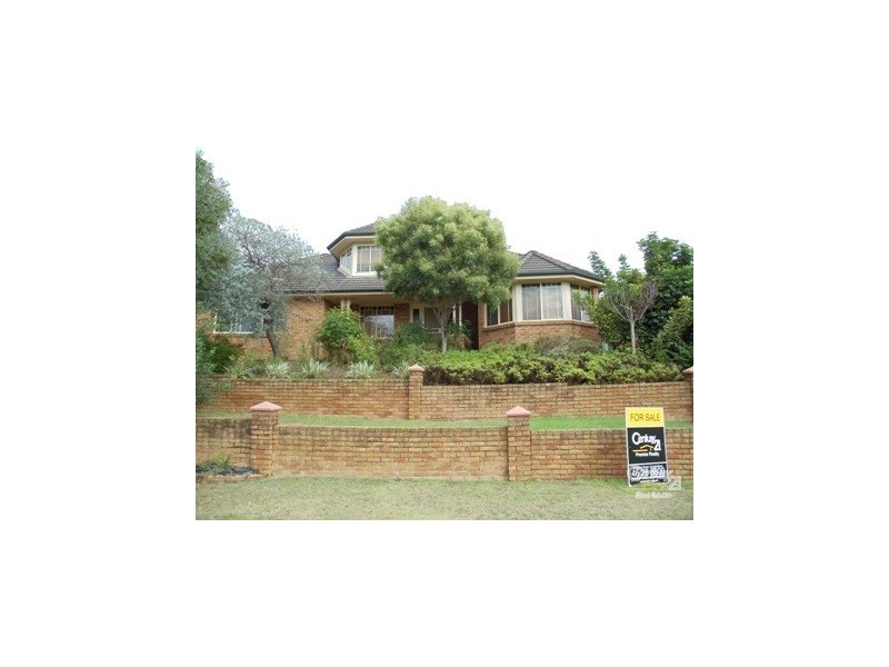 8 Mt Sugarloaf Dr, Glen Alpine NSW 2560