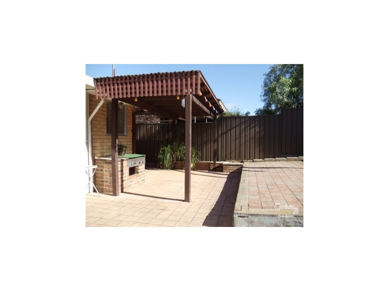 42 Bungonia Road, Leumeah NSW 2560