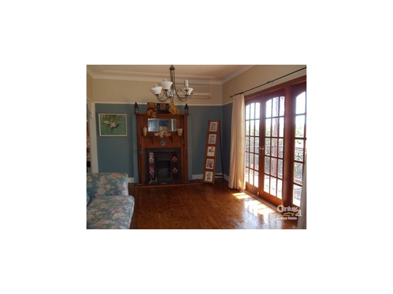 3 High Street, Campbelltown NSW 2560