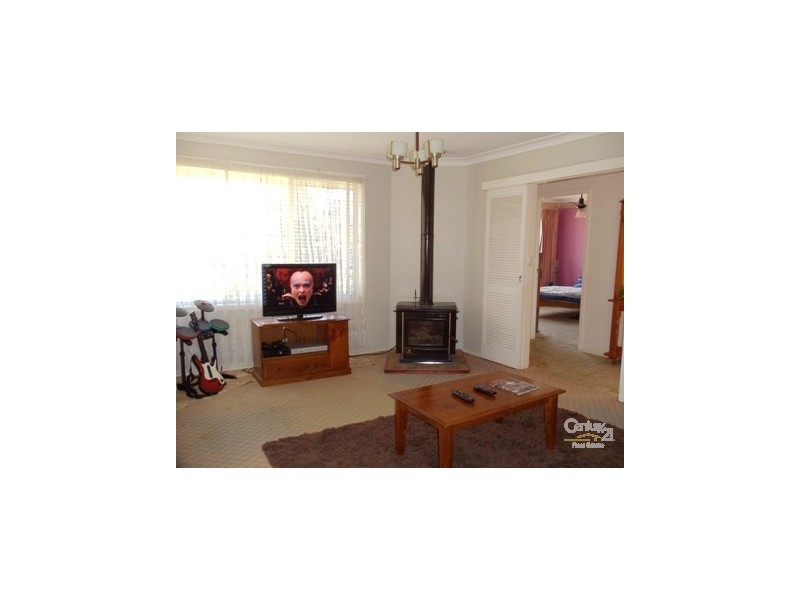 3 Brisbane Road, Campbelltown NSW 2560