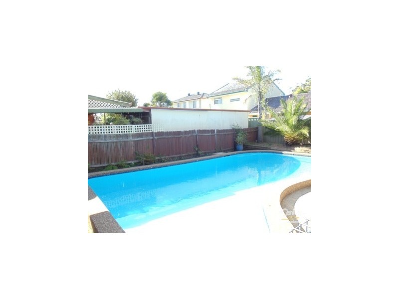 3 Brisbane Road, Campbelltown NSW 2560