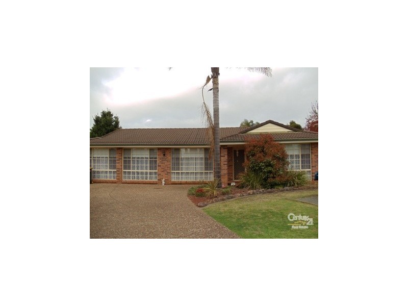 4 Iras Place, Rosemeadow NSW 2560