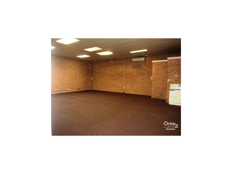 shop 1a/4 Chamberlain Street, Campbelltown NSW 2560