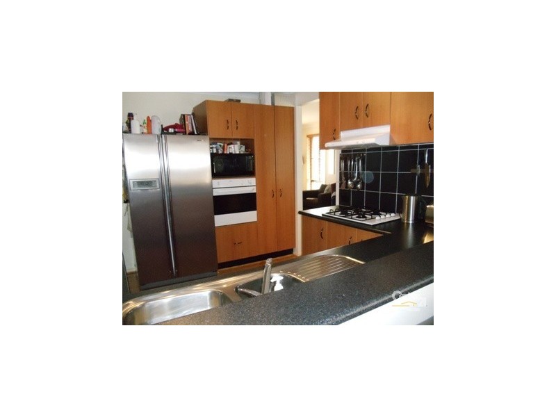 10 Lissanthe Street, Mount Annan NSW 2567