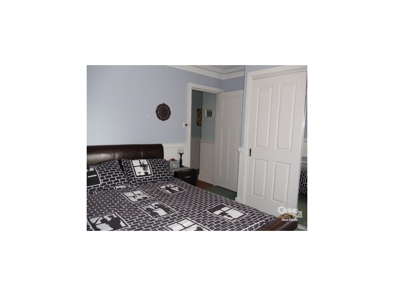 15 Koala Avenue, Ingleburn NSW 2565