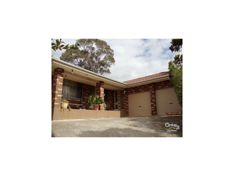 5 Cawdor Place, Rosemeadow NSW 2560