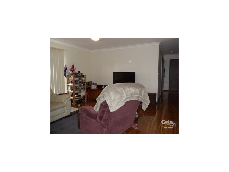 32 Twingleton Avenue, Ambarvale NSW 2560