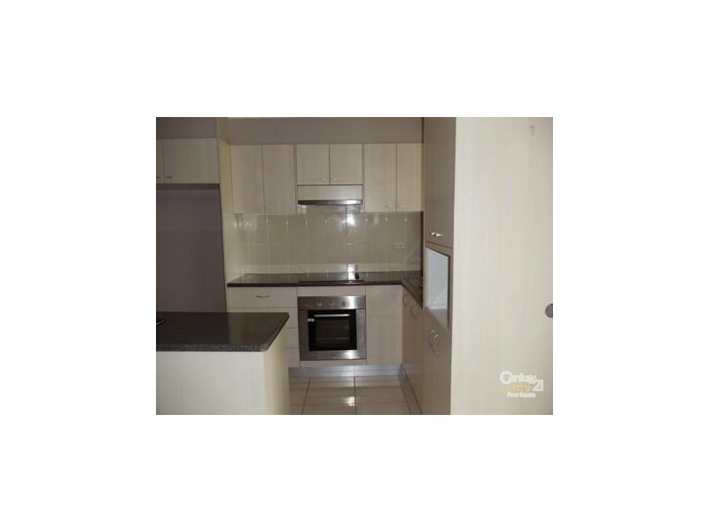 6/18 Westmoreland Road, Leumeah NSW 2560