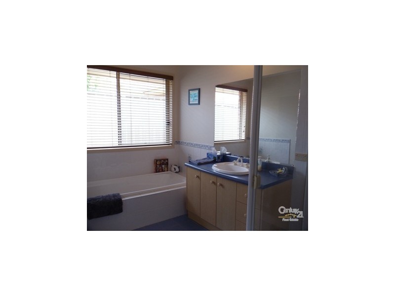 Bradbury NSW 2560
