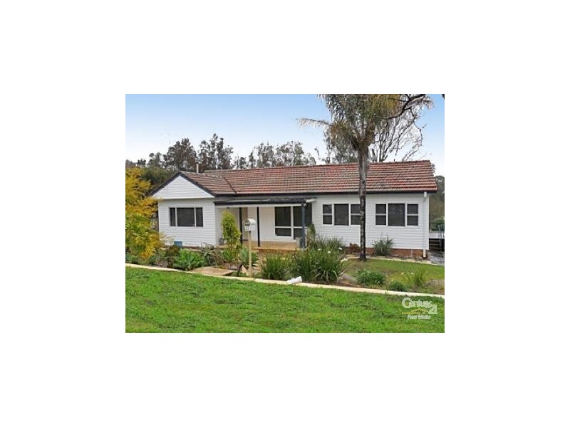 27 Donaldson Street, Bradbury NSW 2560