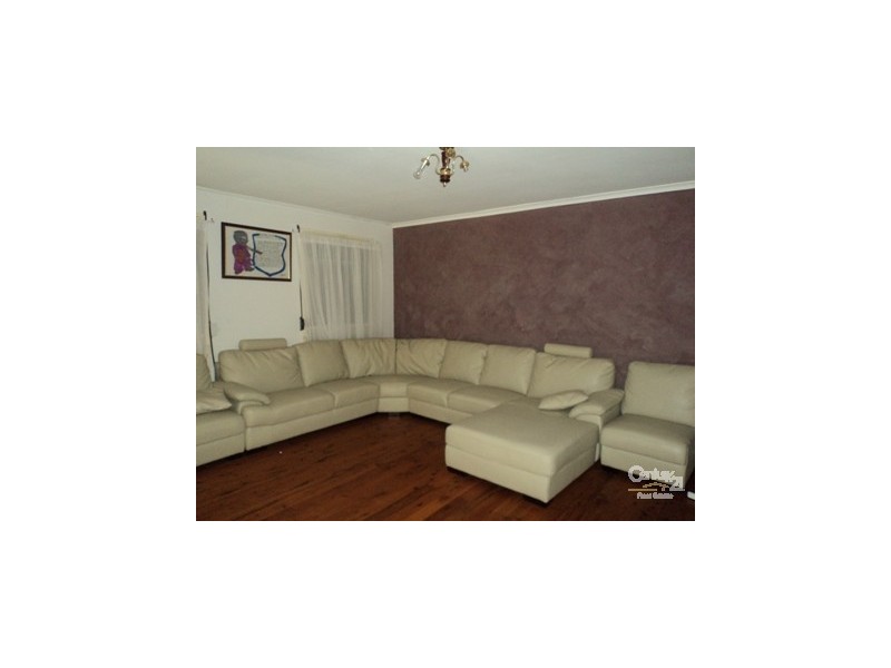 35 Eschol Park Drive, Eschol Park NSW 2558
