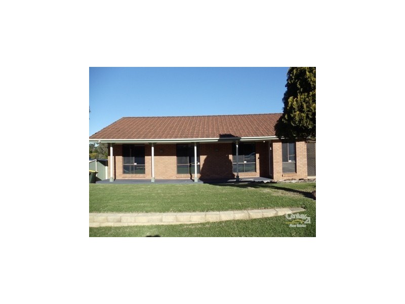 3 Jinkins Place, Ambarvale NSW 2560