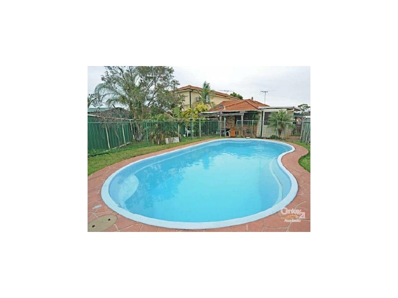 22 Campbell Close, Minto NSW 2566