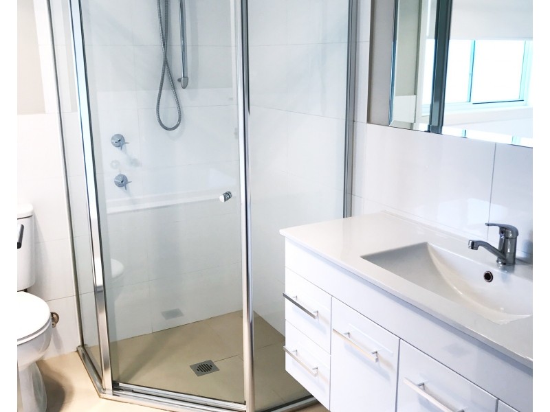 5 Donovan Boulevarde, Gregory Hills NSW 2557