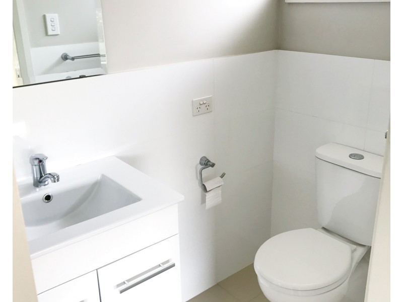 5 Donovan Boulevarde, Gregory Hills NSW 2557